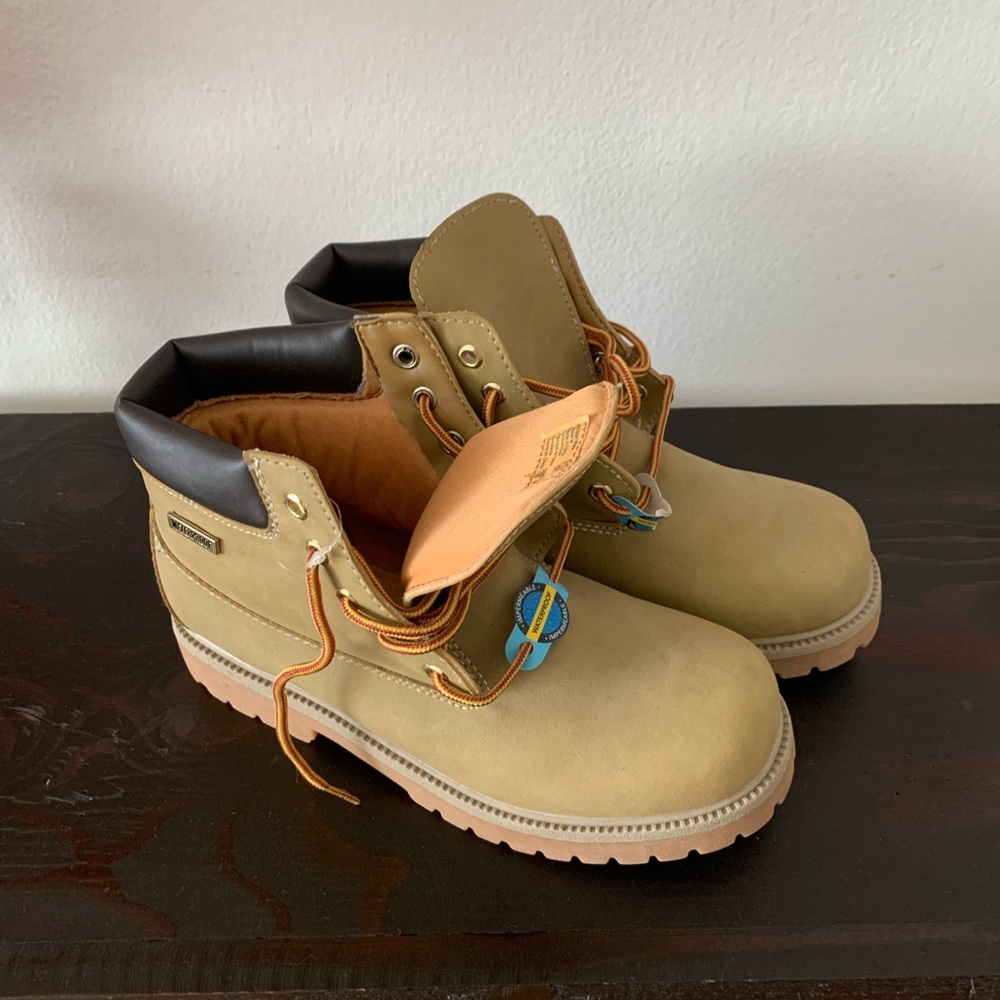 Smartfit Kids' Tan and Black Boots